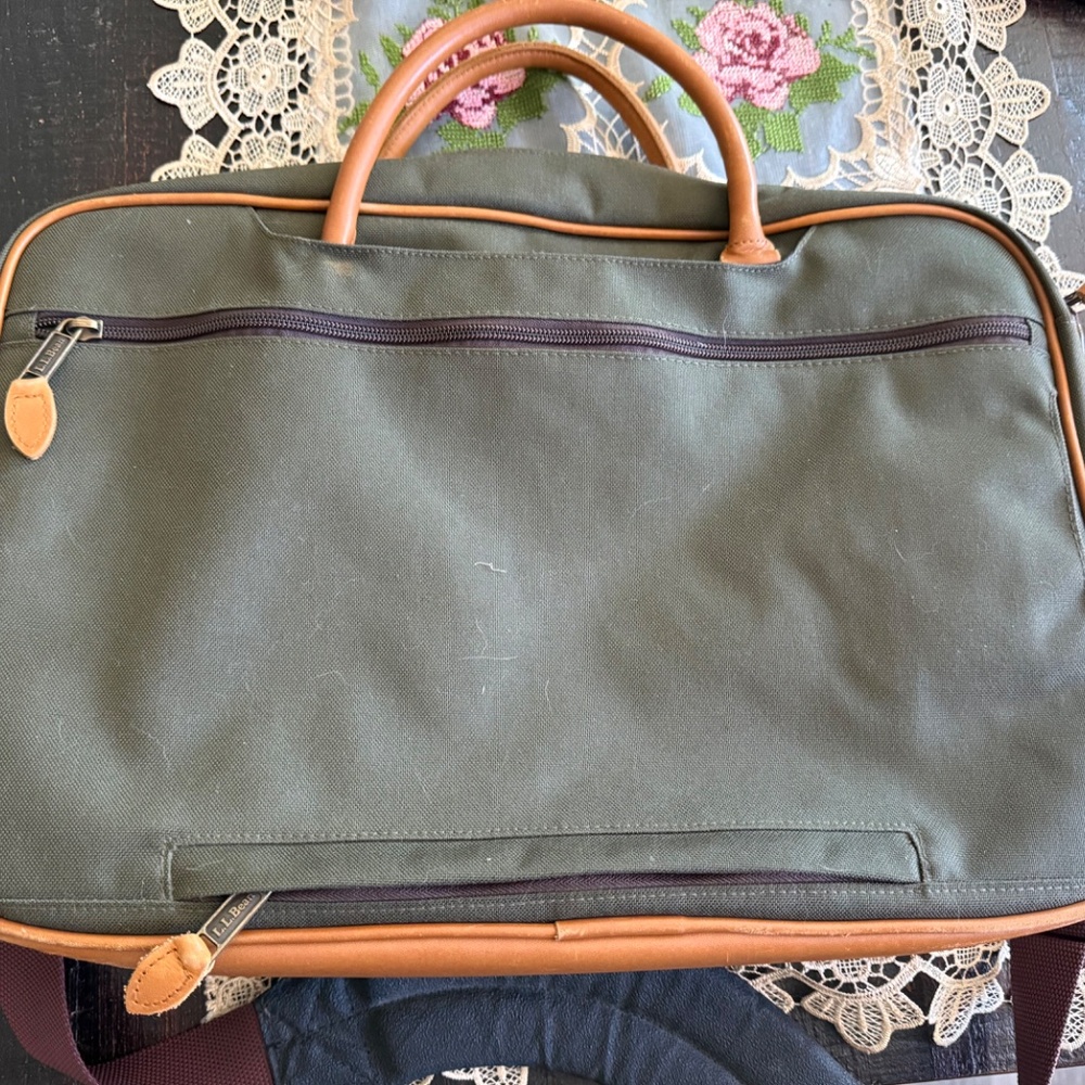 LL Bean leather trim carry on bag - Picture 6 of 9